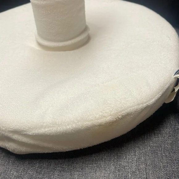 Pottery Barn Kids Jumbo Animal Plush Stacker - Picture 14 of 16